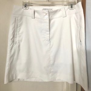 🏌️‍♀️Nike Dri-fit Golf Skort LIKE NEW